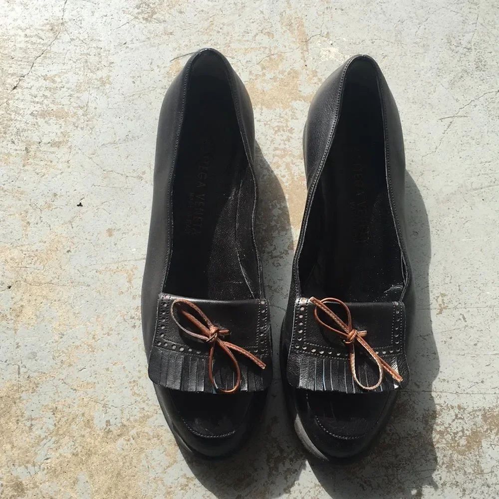 Vintage Bottega Veneta Tassel leather flats 8.5